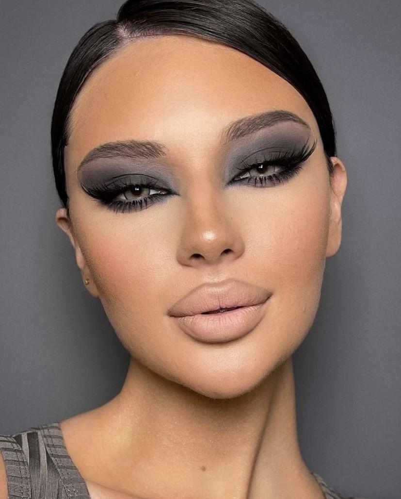 Cool toned smoky eye makeup