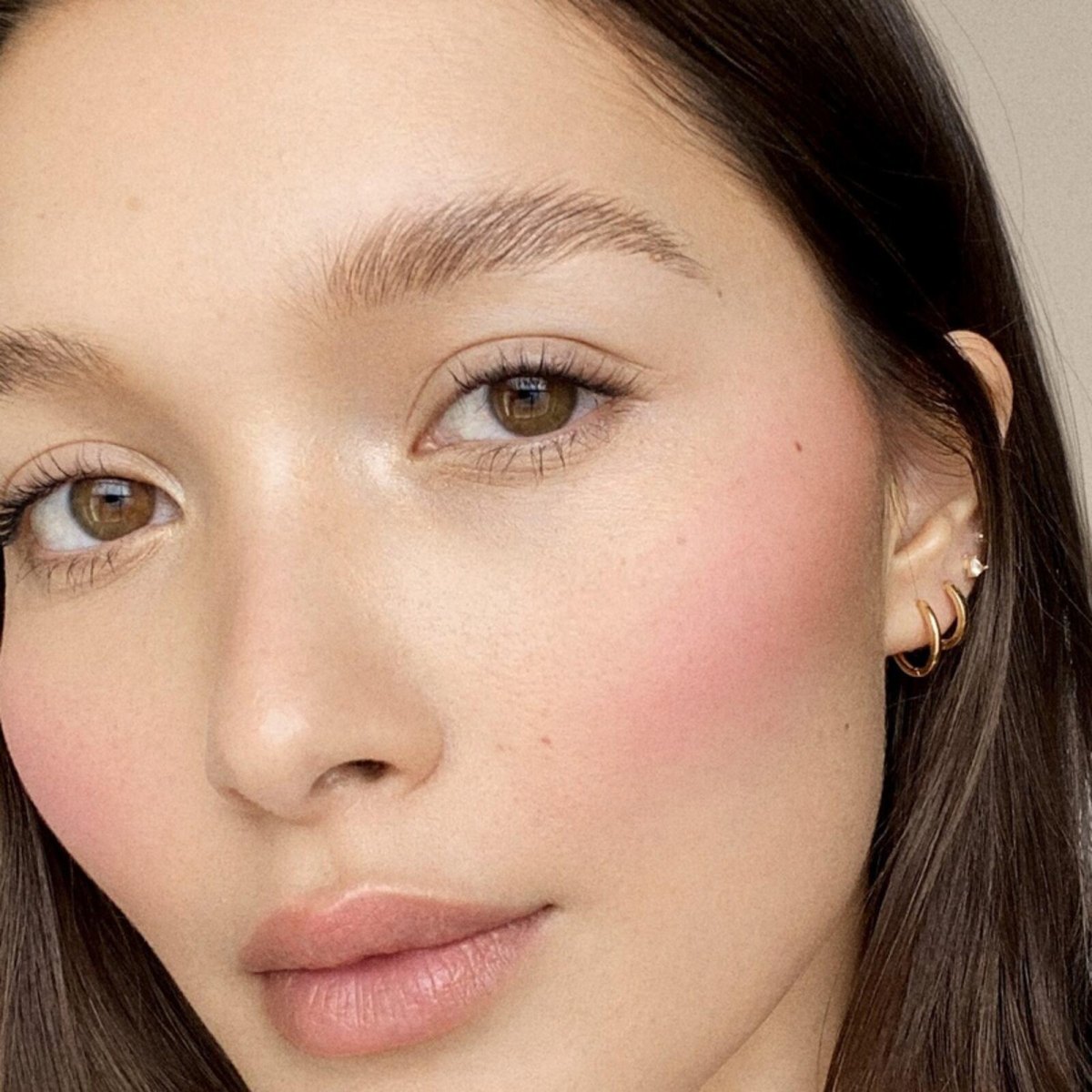 Soft pink blush makeup look