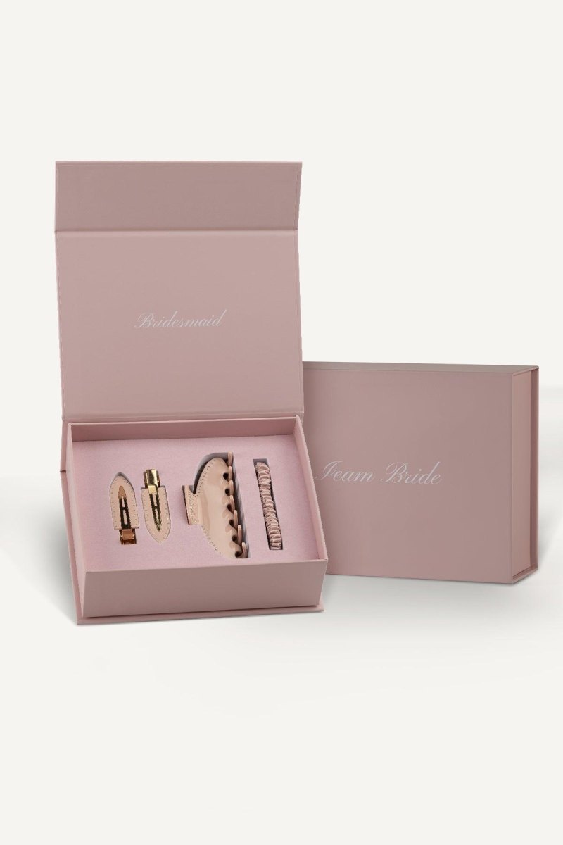 Bridesmaid hair accessory gift set