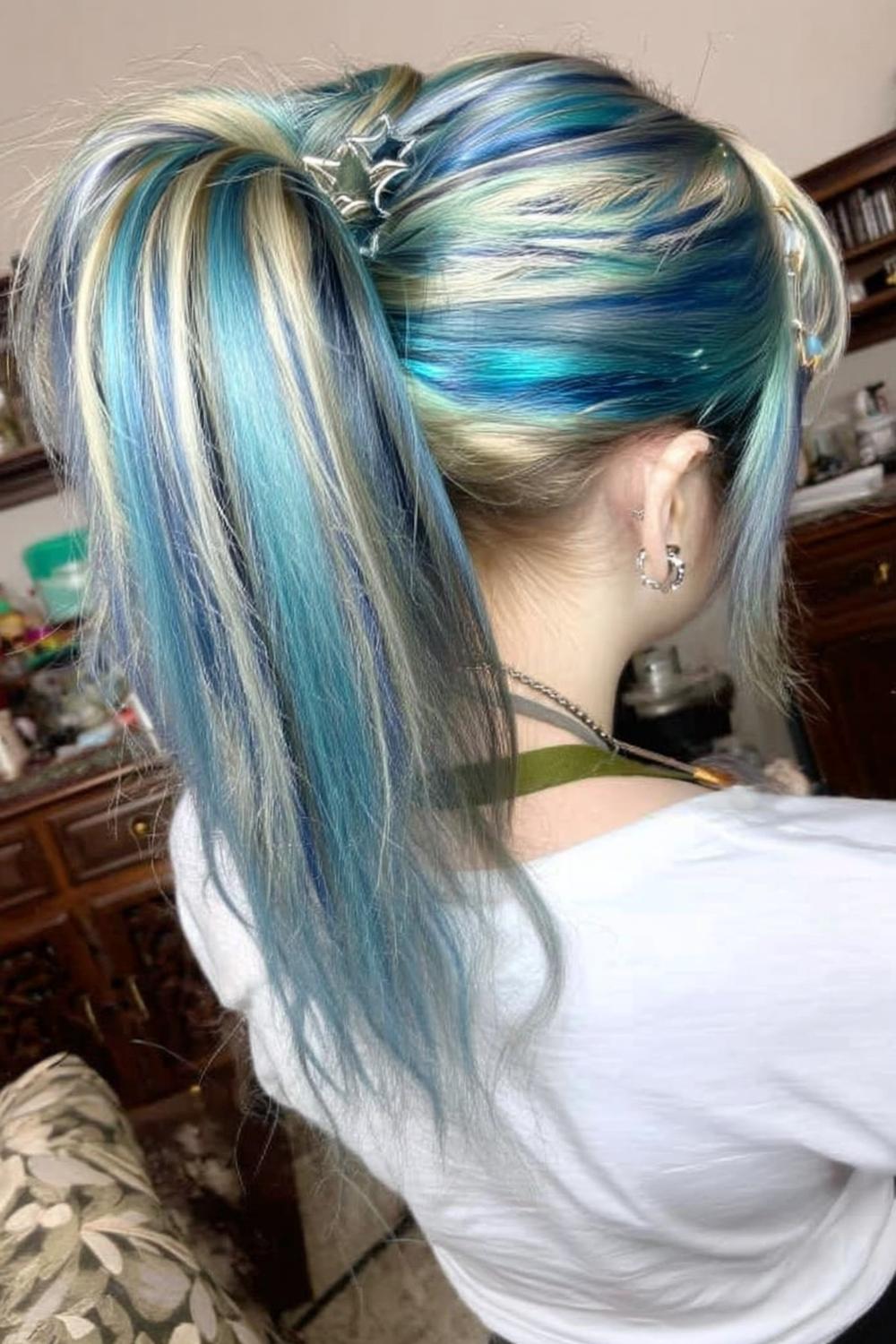 Ocean Blue Ponytail