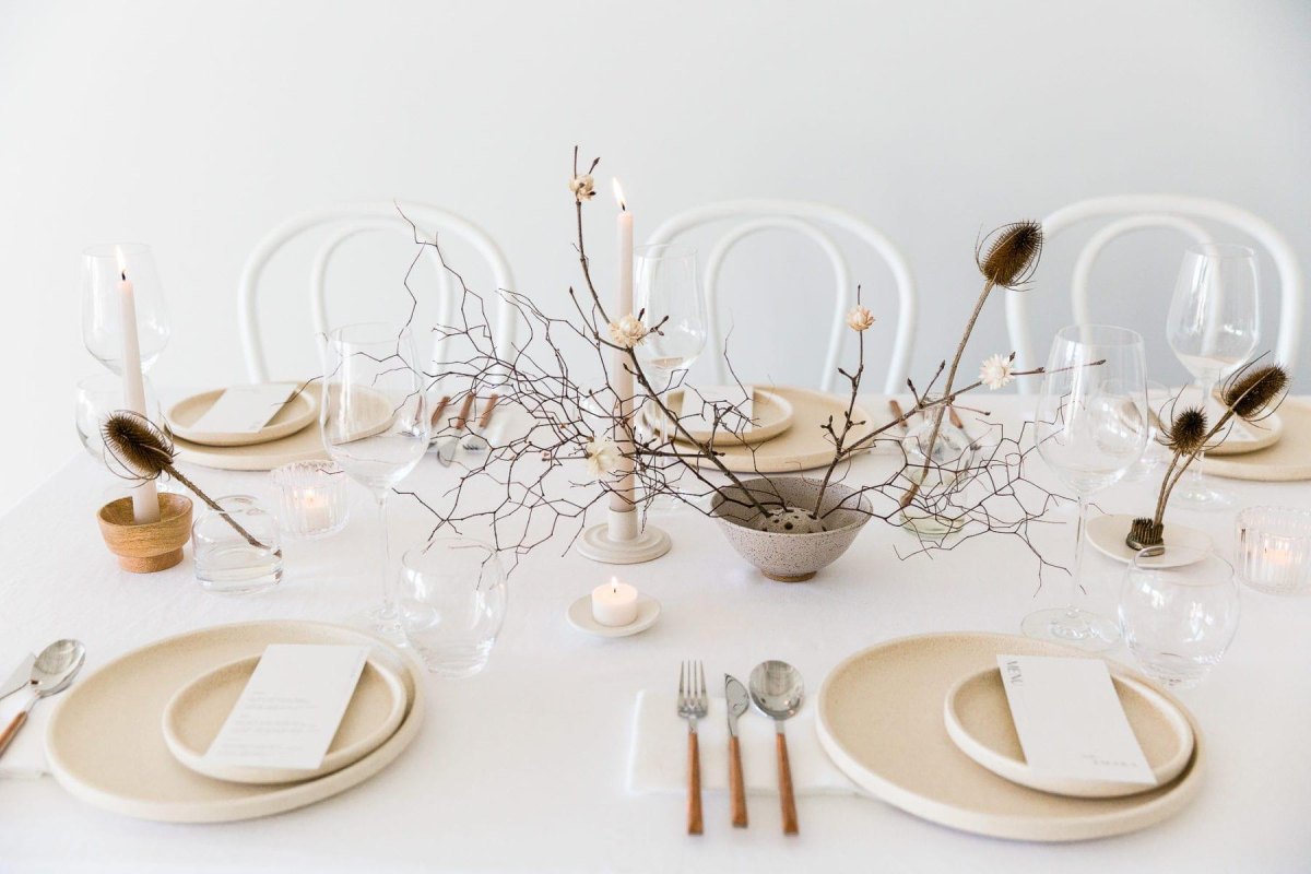 Minimalist winter wedding centerpiece design