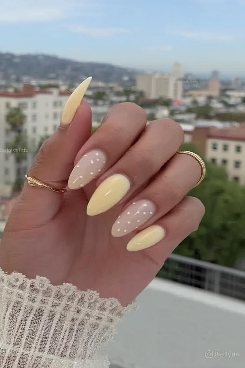 Sunshine Yellow Dots