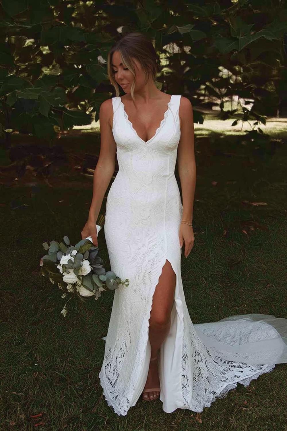 V-Neck Lace Garden Romance