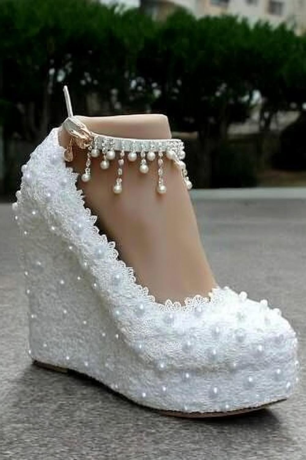 Luxurious Platform Pearl Wedges