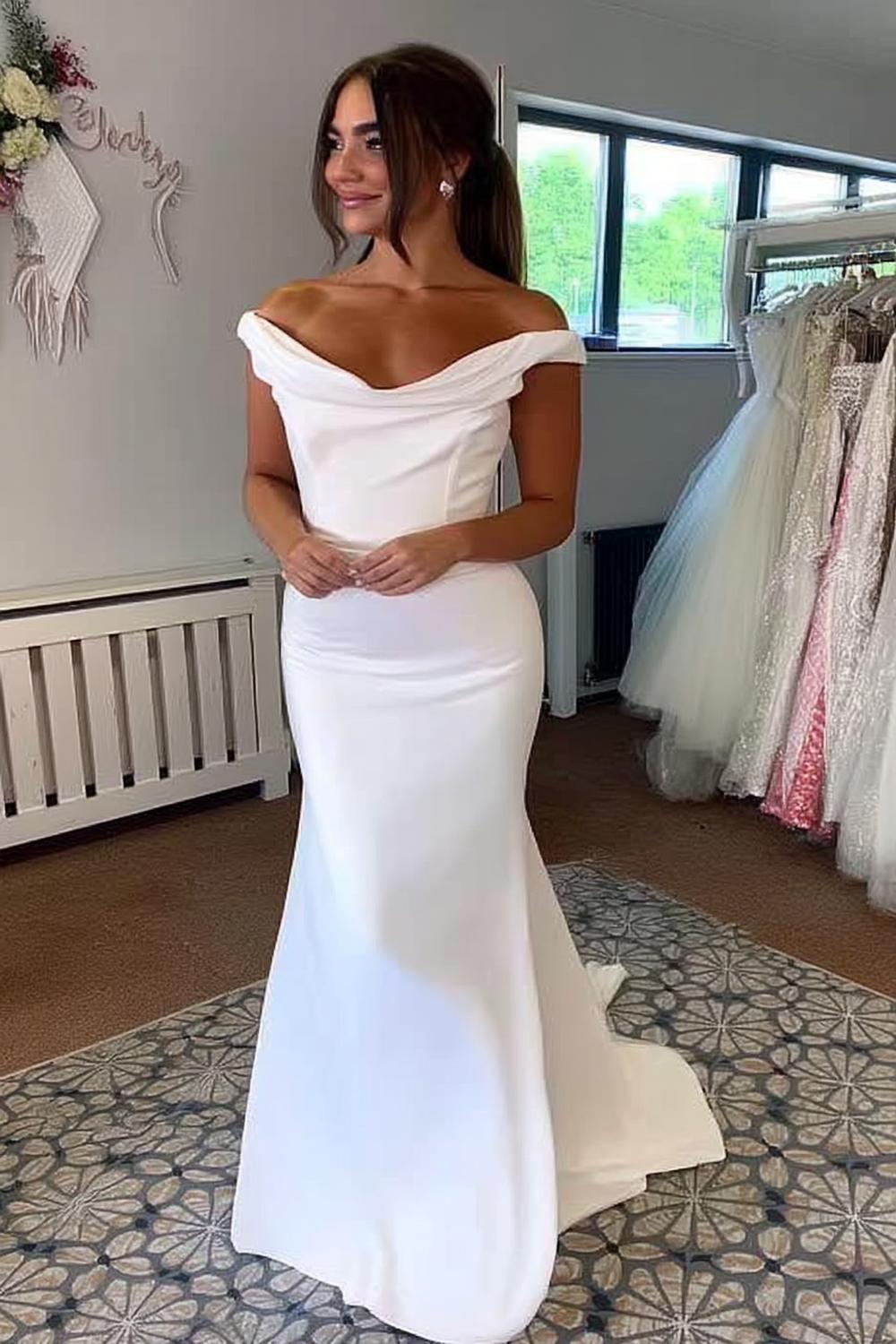Clean Off-Shoulder Lines